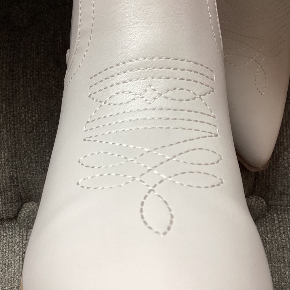 BERNESS Metallic Quilted Cowboy Boot (Women) 8.5M - Picture 9 of 14